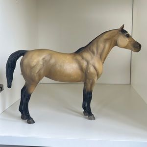 Breyer - Buckskin